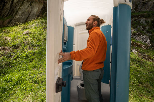 Best Wedding porta potty rental  in Smithville Sanders, IN
